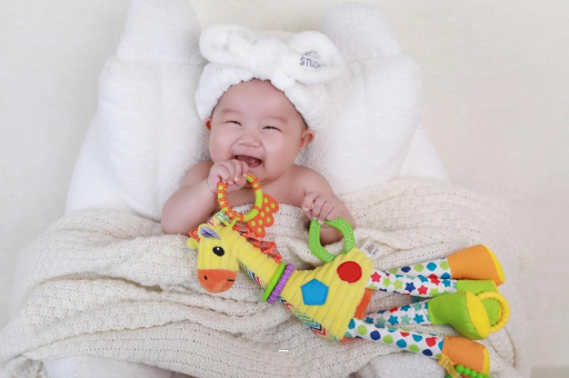 锦州宝宝为什么会吐奶